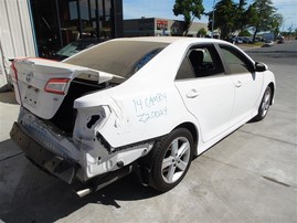 2014 TOYOTA CAMRY SE WHITE 2.5 AT Z20024
